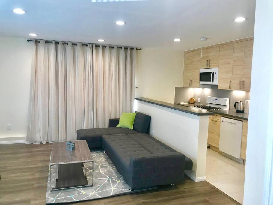 Private Modern Guesthouse With Backyard Los Angeles Bagian luar foto
