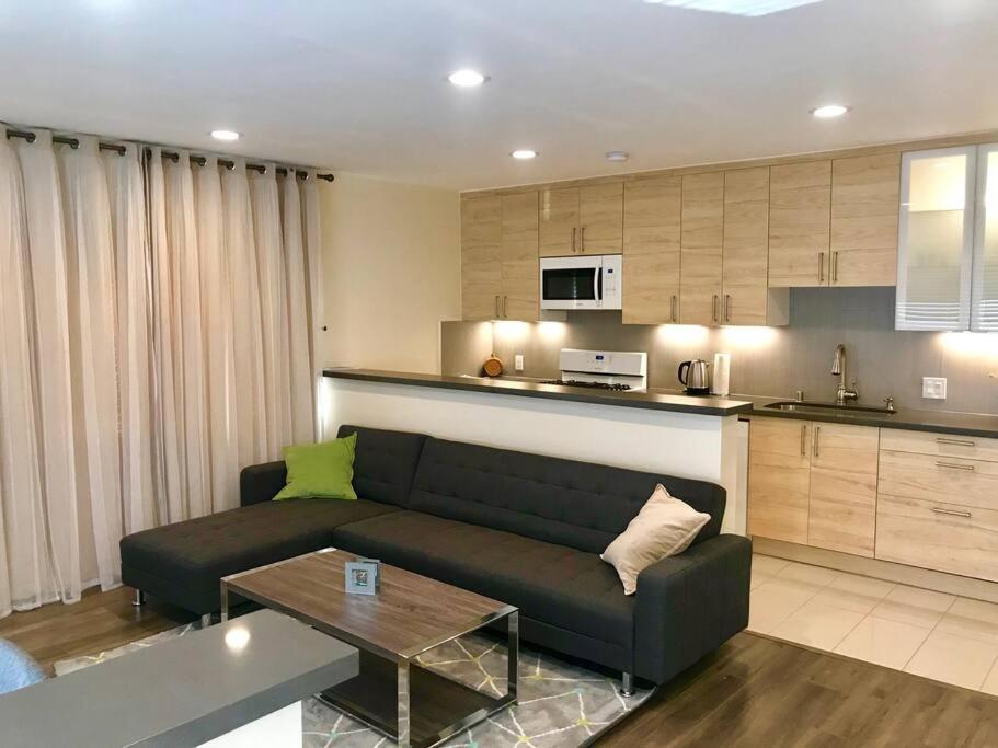 Private Modern Guesthouse With Backyard Los Angeles Bagian luar foto